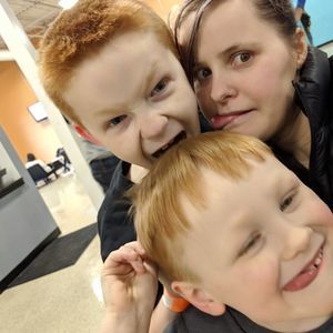 Meet your Posher, Camey